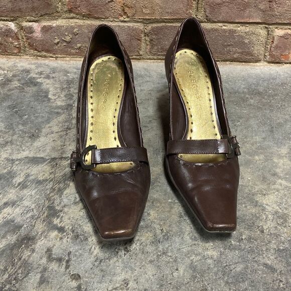 BCBGirls Brown Songa Career Kitten Heel Size 8 - Picture 2 of 10